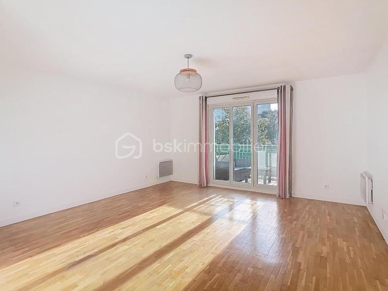 Appartement - 75 m² - 4 pièces