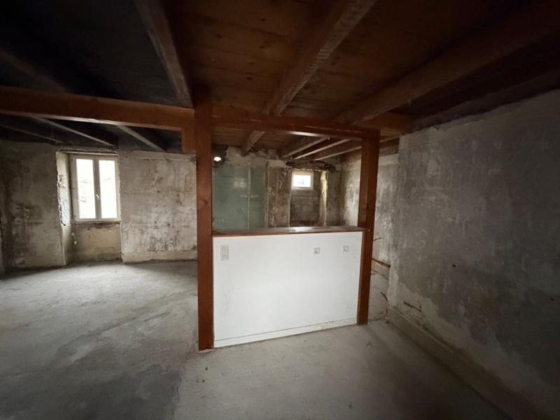 Immeuble - 200 m² - 4 pièces