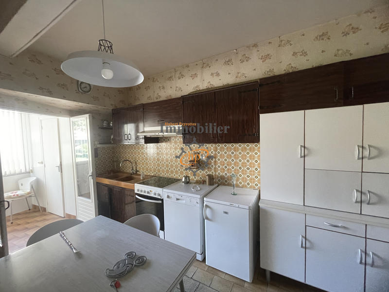 Maison - 83 m² - 7 pièces