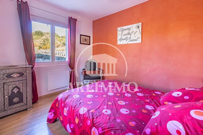 Maison - 228 m² - 11 pièces