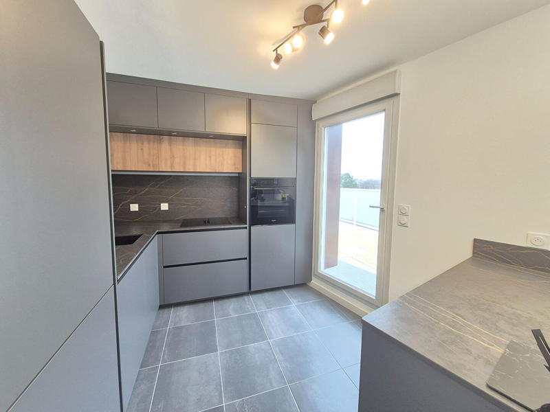 Appartement - 96 m² - 4 pièces