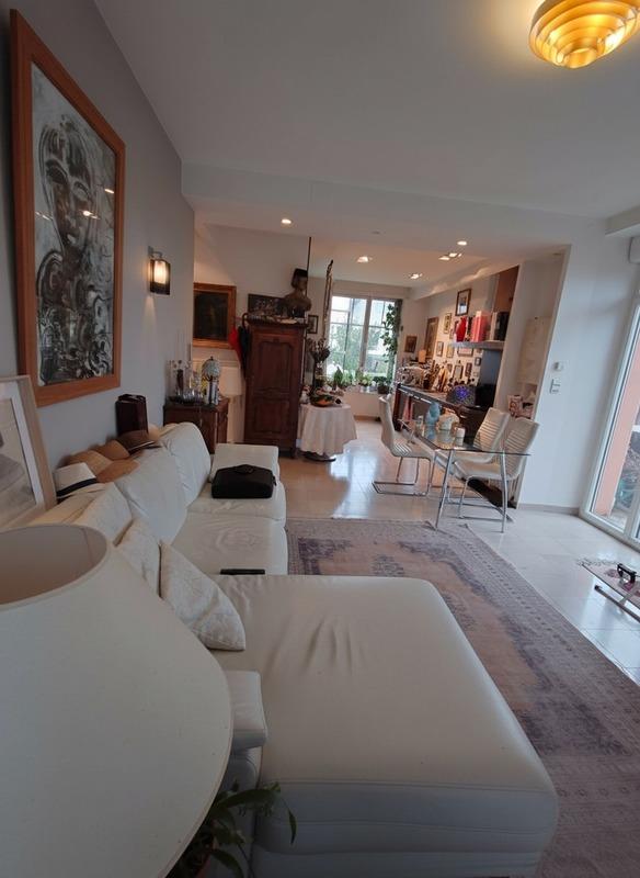 Maison bourgeoise - 200 m² - 8 pièces