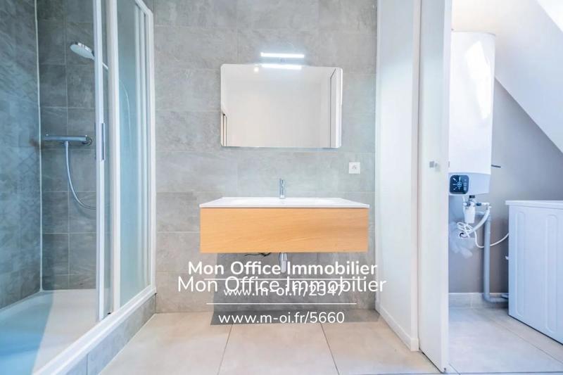 Studio - 134 m² - 5 pièces