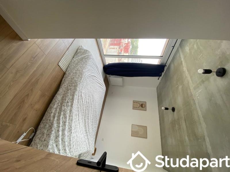 Chambre - 12 m² - 1 pièce