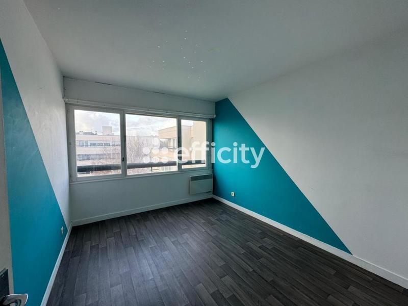 Appartement - 84 m² - 4 pièces