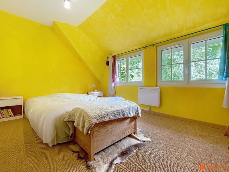 Maison - 159 m² - 7 pièces