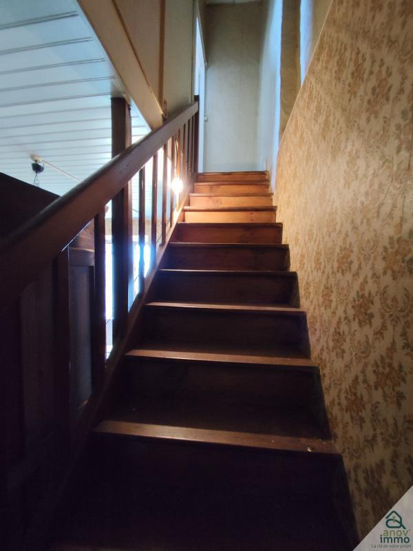 Propriété - 240 m² - 7 pièces