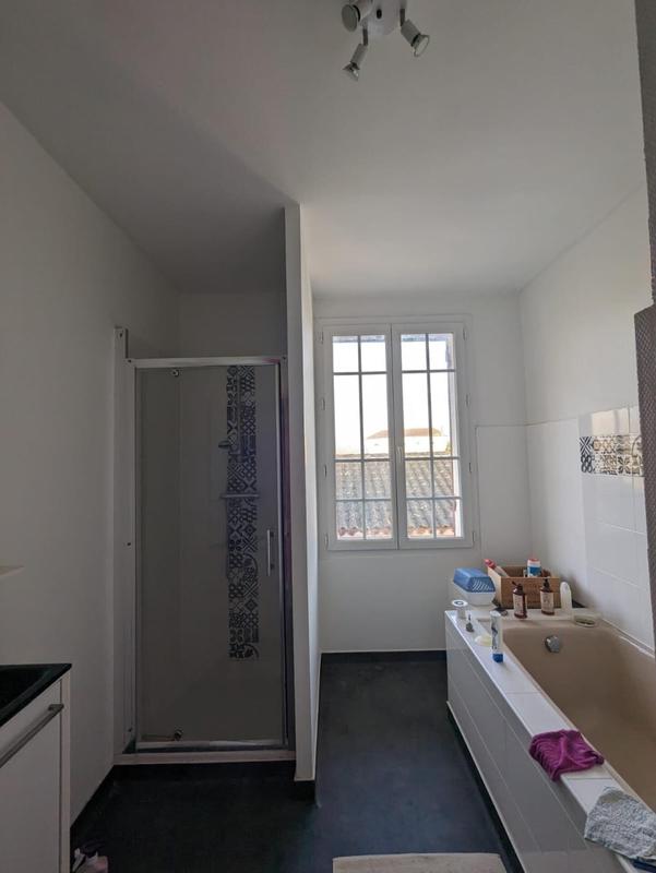Maison - 177 m² - 8 pièces