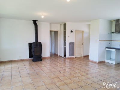 Maison - 85 m² - 4 pièces