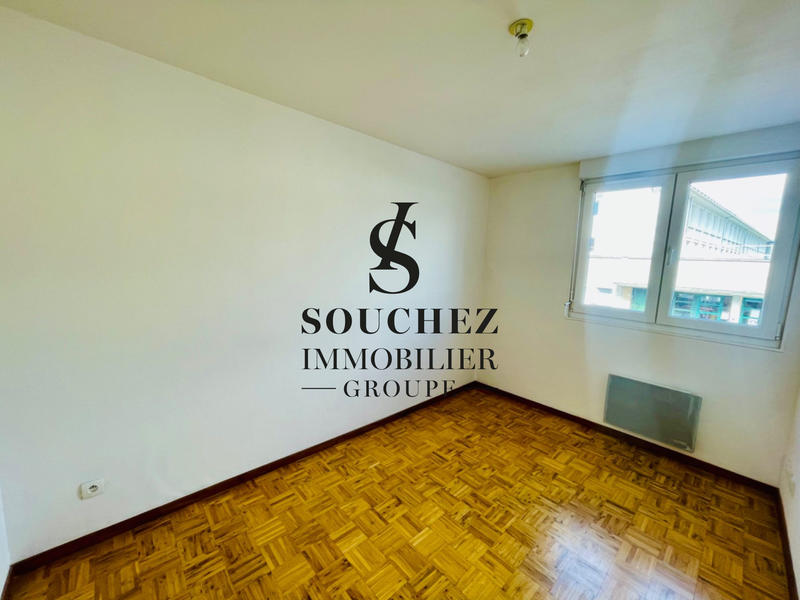 Appartement - 64 m² - 4 pièces