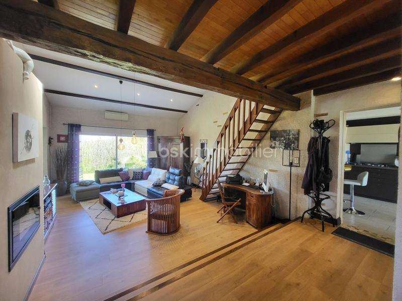 Maison - 152 m² - 5 pièces