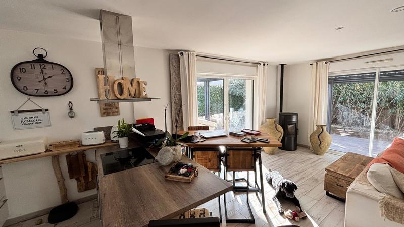 Maison - 81 m² - 4 pièces