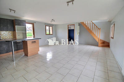 Maison - 80 m² - 5 pièces