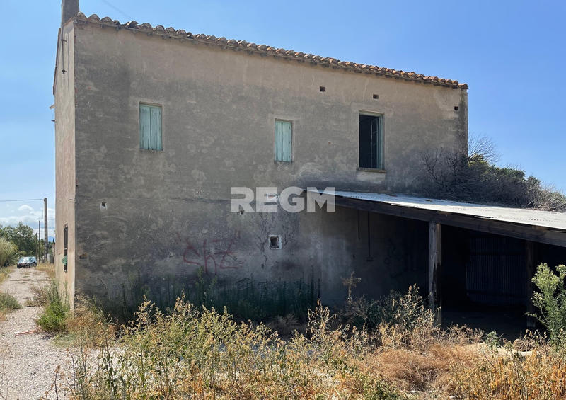 Mas - 200 m² - 4 pièces