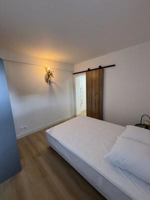 Chambre - 13 m² - 1 pièce