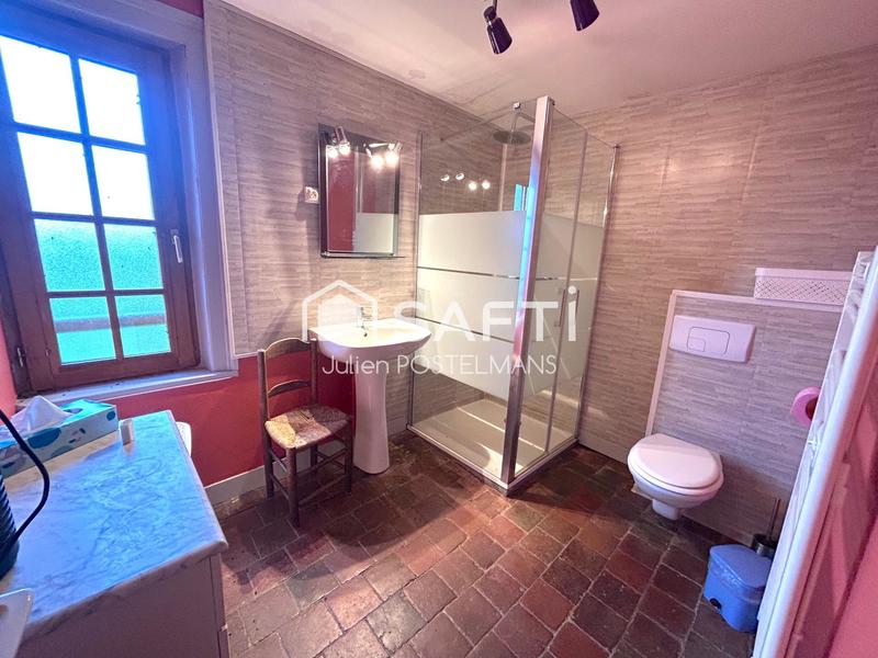 Maison - 201 m² - 8 pièces