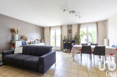 Maison - 81 m² - 5 pièces