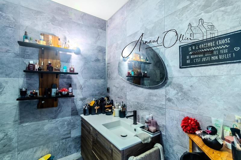 Appartement - 84 m² - 4 pièces