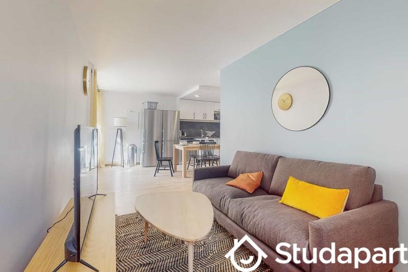 Chambre - 9 m² - 1 pièce