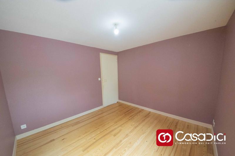 Maison - 96 m² - 5 pièces