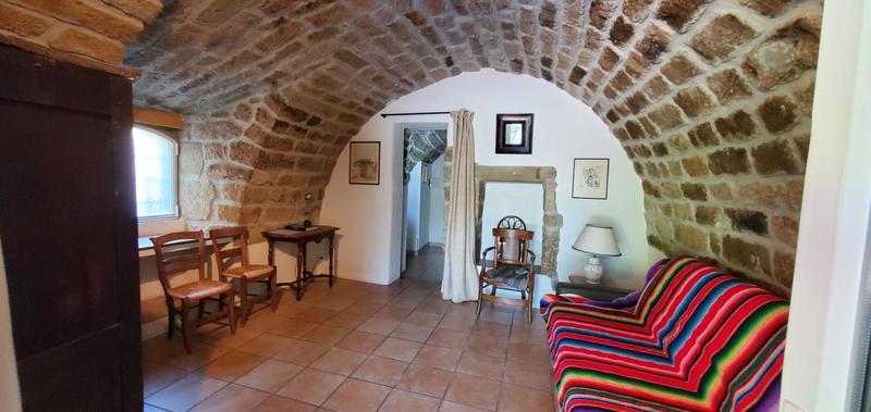 Demeure - 202 m² - 12 pièces