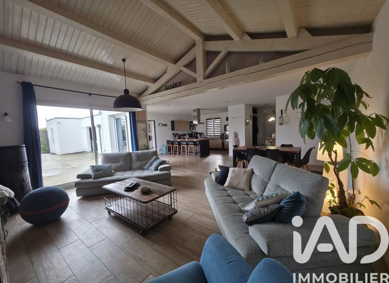 Maison - 150 m² - 7 pièces