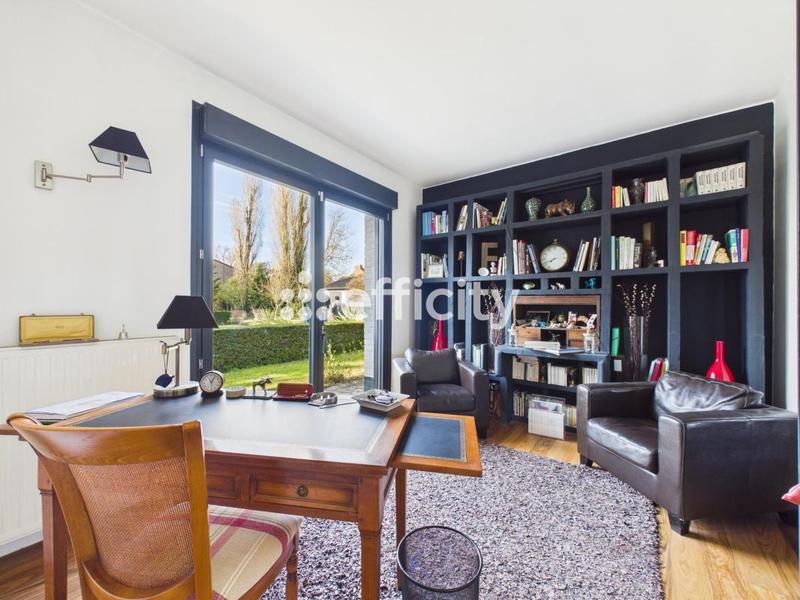 Demeure - 390 m² - 9 pièces