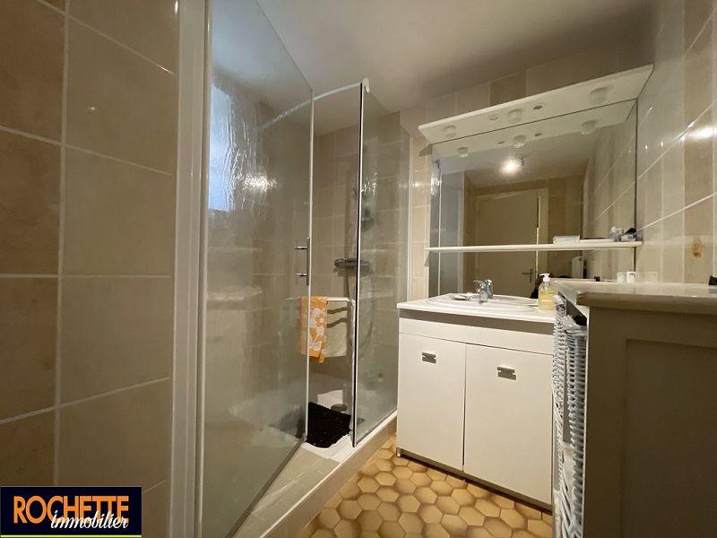 Maison traditionnelle - 145 m² - 6 pièces