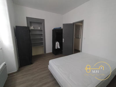 Maison - 158 m² - 10 pièces