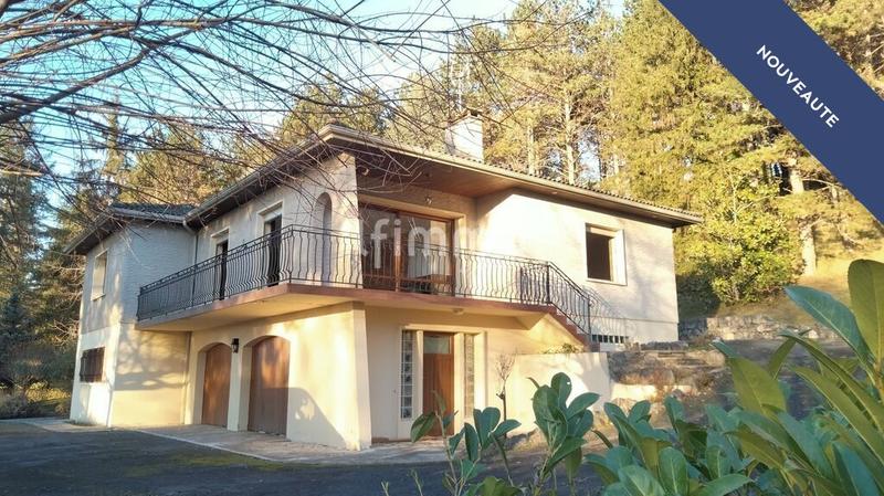 Maison - 156 m² - 5 pièces