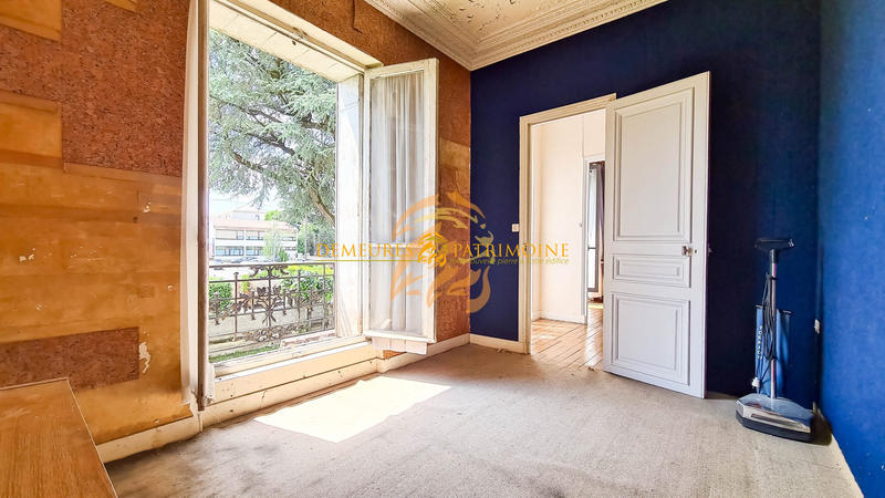 Maison - 91 m² - 5 pièces