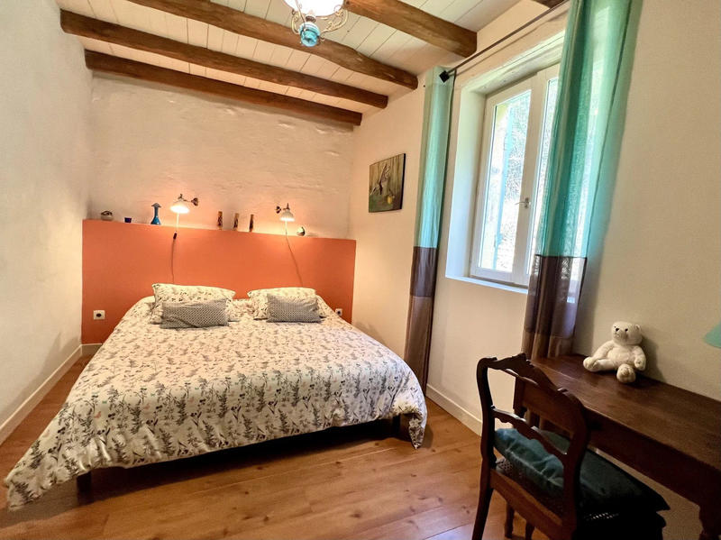 Maison - 280 m² - 10 pièces