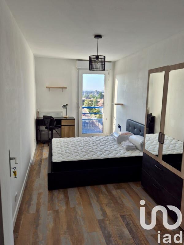 Appartement - 95 m² - 5 pièces