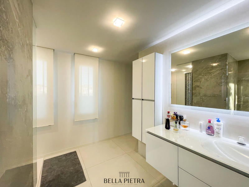 Maison - 155 m² - 4 pièces