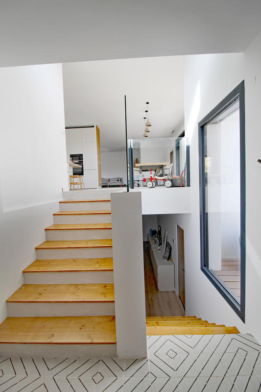 Maison - 230 m² - 7 pièces