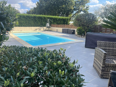 Villa - 137 m² - 7 pièces