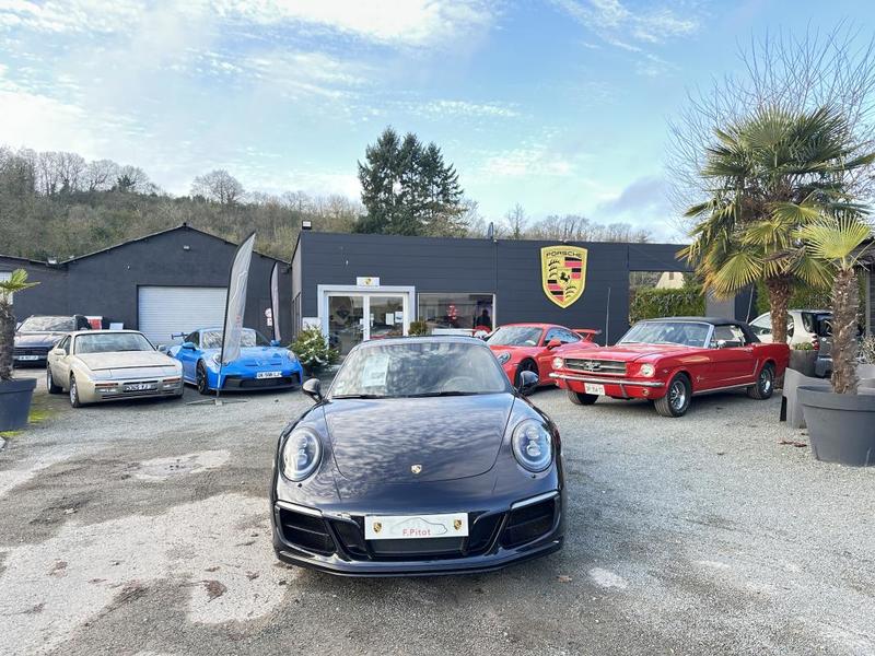 Porsche 991 Carrera 4 Gts