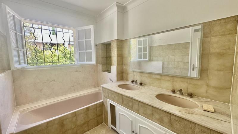 Villa - 264 m² - 7 pièces