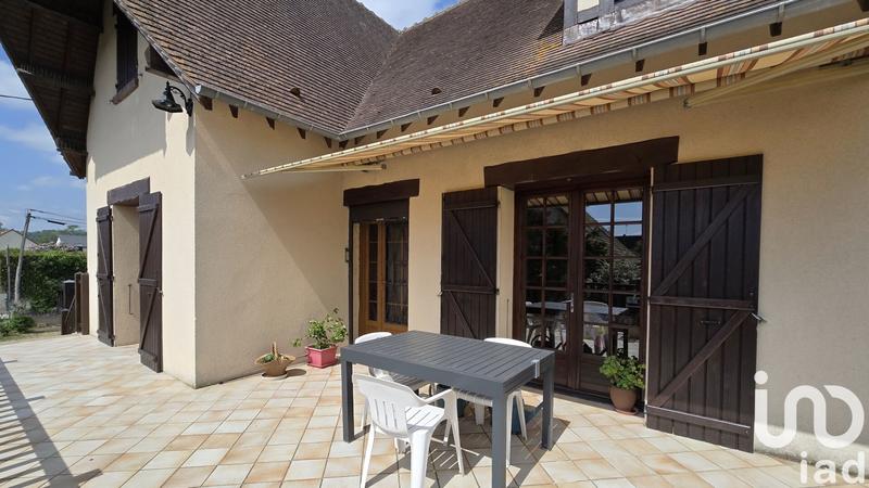 Maison - 158 m² - 8 pièces
