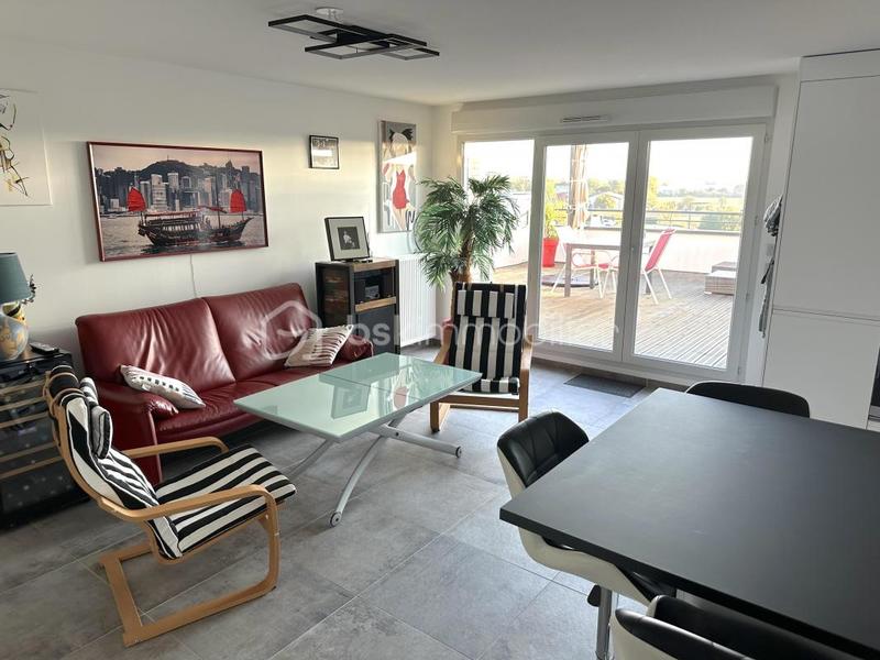 Appartement - 67 m² - 3 pièces