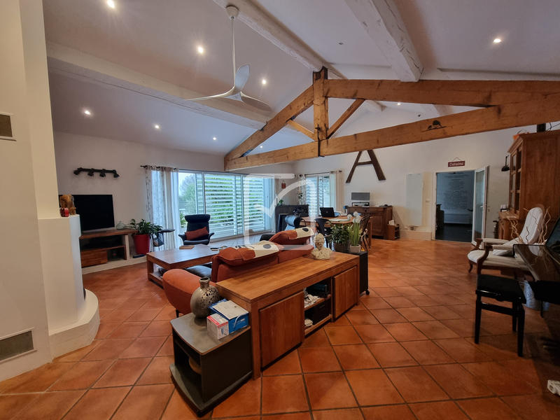 Maison - 147 m² - 4 pièces