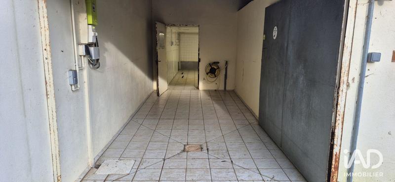 Local commercial - 115 m²