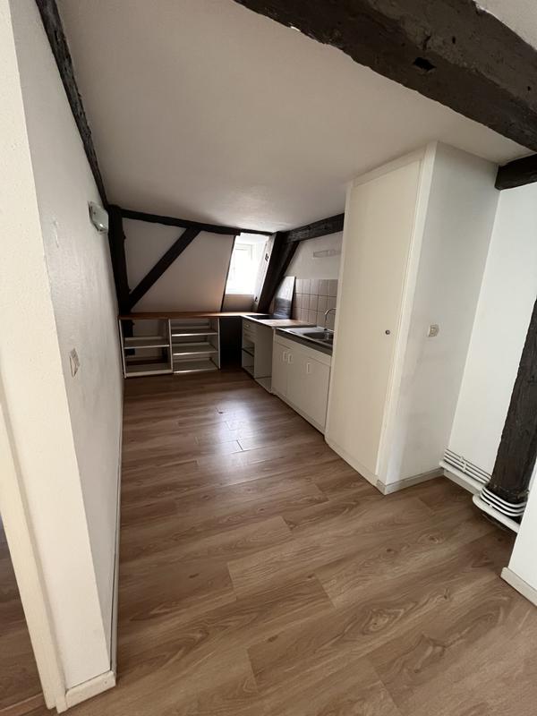 Appartement - 65 m² - 3 pièces