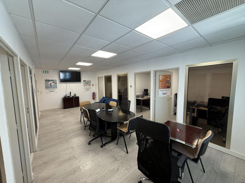 Bureau - 160 m²