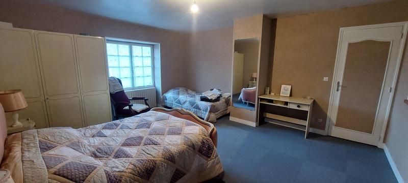 Maison ancienne - 274 m² - 8 pièces