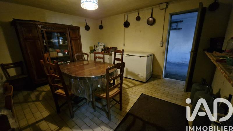 Maison - 159 m² - 9 pièces