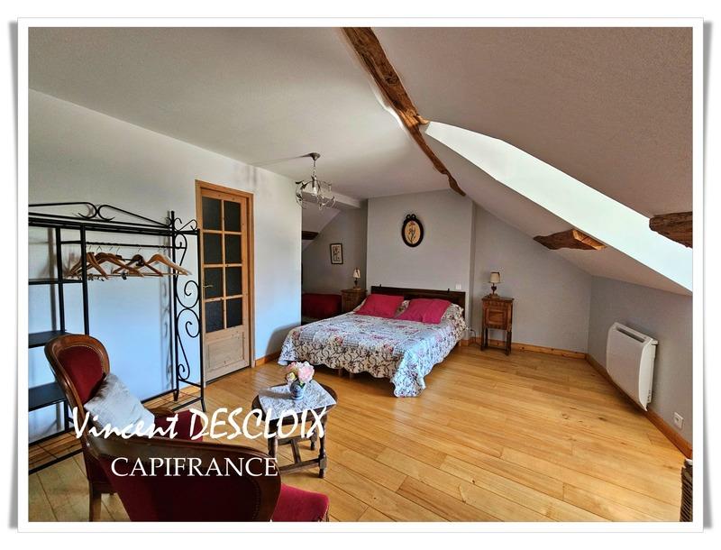 Maison de village - 115 m² - 4 pièces