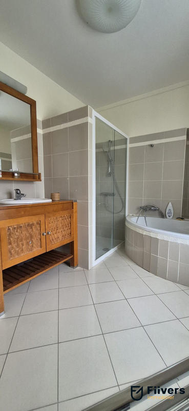 Maison - 155 m² - 6 pièces