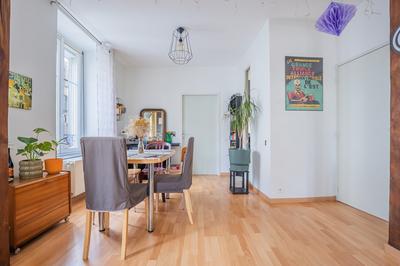 Appartement - 83 m² - 4 pièces