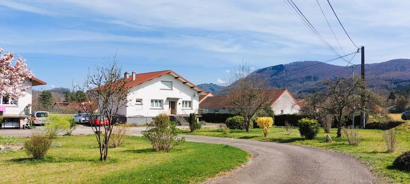 Maison traditionnelle - 130 m² - 5 pièces